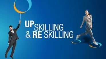 Personas flotando con texto: Upskilling & Reskilling.