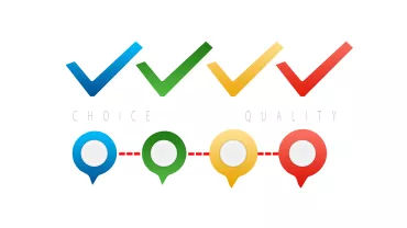 Cuatro marcas de verificación de colores sobre círculos conectados.
