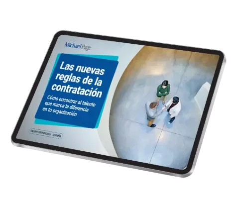 Promoción de Talent Trends 2026 que muestra a un grupo de personas reunidas en ambiente profesional